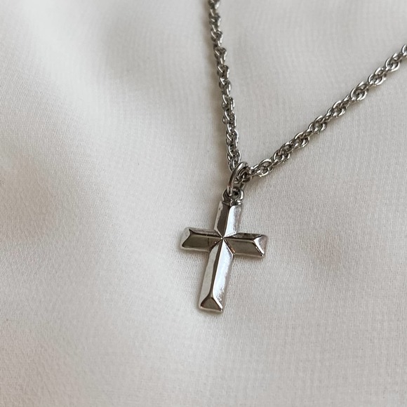 VTG Silver Cross Pendant Tie Chain - Picture 2 of 6